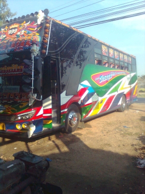 ขายรถบัส12เมตรครัซซีBENZ เครื่องPE280 ท่ออ้อม ทรงสามเส้น