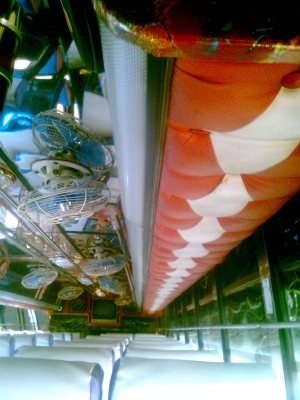 ขายรถบัส12เมตรครัซซีBENZ เครื่องPE280 ท่ออ้อม ทรงสามเส้น