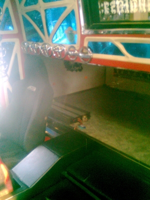 ขายรถบัส12เมตรครัซซีBENZ เครื่องPE280 ท่ออ้อม ทรงสามเส้น