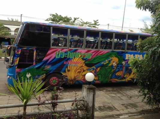 ขายรถบัส Isuzu 6 สูบ สภาพสวย