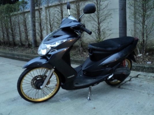 วุฒินนบุรี//((ถูกๆคับ))ขายมีโอ115cc.ปี51เดิมๆเครื่องดีรถมือเดียวมีทะเบียนพร้อมโอน