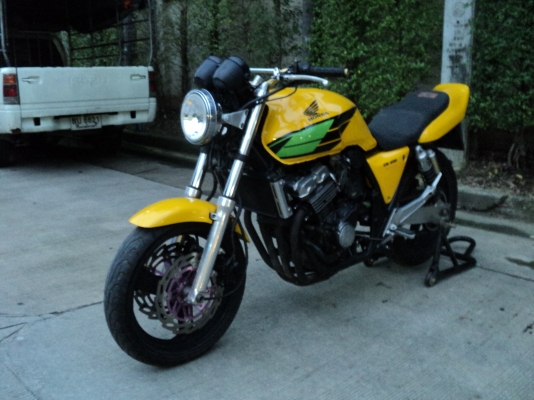 วุฒินนบุรี//ฮอนด้า CB400sfเดิมสวยเลยรถสภาพดีอยู่คับมีอินวอยแท้ๆคับ