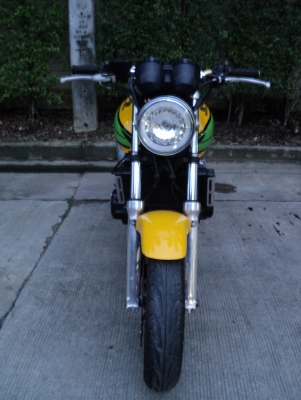 วุฒินนบุรี//ฮอนด้า CB400sfเดิมสวยเลยรถสภาพดีอยู่คับมีอินวอยแท้ๆคับ