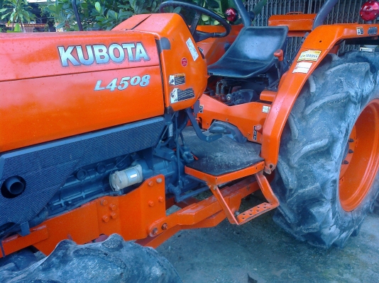 ขายรถไถ KUBOTA L4508 พร้อมใช้งาน