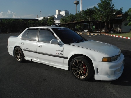 ขายถูกๆ HONDA, ACCORD 2.0 EXi โฉม ตาเพชร แต่งสวยๆ เครื่อง 2.0 เซ็ทเทอโบ วิ่งเกิน 180 กม./ชม.