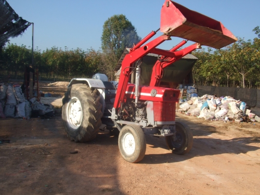 ขายแมสซี่  165  พร้อมตัวตัก  พวงมาลัยเพาเวอร์ครับ