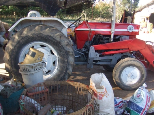 ขายแมสซี่  165  พร้อมตัวตัก  พวงมาลัยเพาเวอร์ครับ