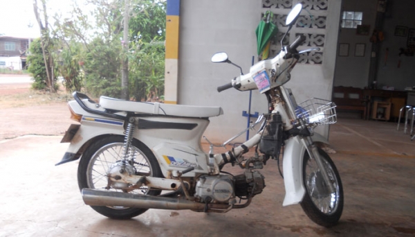 ฮอนด้าดรีม100คุรุแต่งนิดหน่อย