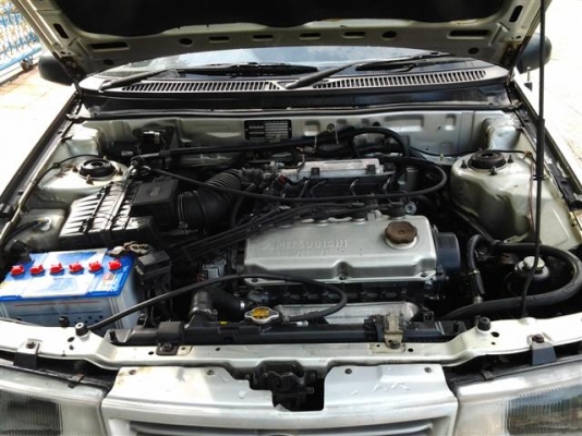 ขายฮุดไดเอ็กเซล ปี95เกียร์ออโต้ วาง4G93 ราคาประหยัดพร้อมใช้งาน