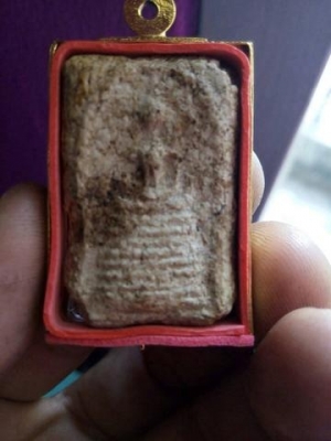 ให้เช่าครับ