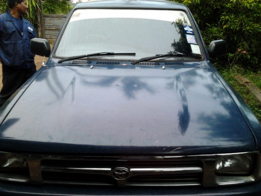 ขาย กระบะแค็ป ไมตี้เอ็กซ์ 2.5 ปี33/90 เครื่องแน่นๆ แอร์ พ.พาวเวอร์ภายในสวย คอนโซลครบ เบาะไม่ขาดช่วงล่างแจ่ม คัสซีสวย พื้นปูกระบะ ล้อแม็ก ยางดี สีดี มีแตกบ้างนิดๆ พร้อมใช้งาน **ขายแล้วครับ ขอบคุณTruck2hand