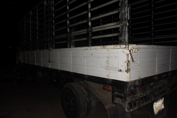 ขาย 6ล้อHINO บรรทุก HINO FC145A ปี47 เครื่อง WO6D 150 แรง ไม่เยิ้ม ไม่หลวม  กระบะยาว 5.5ม.พื้นเหล็กคอกเหล็กแป๊บ แข็งแรง หัวบางไม่ผุ ภายในสวยคอนโซลครบ ช่วงล่างปึ๊ก คัสซีสวยไม่บวมไม่ดาม ยาง8.25ดี 6เส้น พร้อมใช้ พร้อมลุยงาน ราคาต่อรองได้ครับ