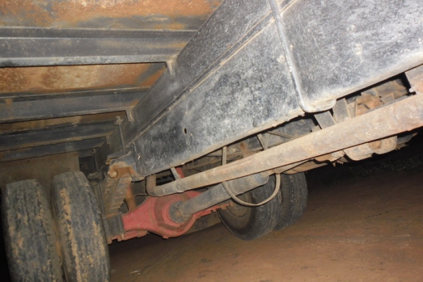 ขาย 6ล้อHINO บรรทุก HINO FC145A ปี47 เครื่อง WO6D 150 แรง ไม่เยิ้ม ไม่หลวม  กระบะยาว 5.5ม.พื้นเหล็กคอกเหล็กแป๊บ แข็งแรง หัวบางไม่ผุ ภายในสวยคอนโซลครบ ช่วงล่างปึ๊ก คัสซีสวยไม่บวมไม่ดาม ยาง8.25ดี 6เส้น พร้อมใช้ พร้อมลุยงาน ราคาต่อรองได้ครับ