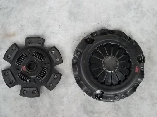 ขาย!! คลัตช์ทองเเดง+พร้อมหวี9.5สองชั้น..ใส่TOYOTA.นะคับ สภาฟดี