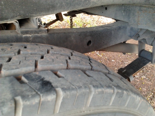 ขาย กระบะแค้ป มังกรทองโฉม แป๊ะยิ้ม ปี40/97 ห้างแท้ตัวสุดท้าย เดิมๆ รถสวย เครื่องแน่น เสียงนิ่ม ช่วงล่างดี ไม่ส่ายไม่เลื้อย ไม่หอน ภายในสวย แอร์เย็น พ.พาวเวอร์ กระบะลอนสวย พื้นปูกระบะ ยางดี 4เส้น โรบาร์!!! ราคาต่อรองได้ครับ