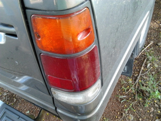 ขาย กระบะแค้ป มังกรทองโฉม แป๊ะยิ้ม ปี40/97 ห้างแท้ตัวสุดท้าย เดิมๆ รถสวย เครื่องแน่น เสียงนิ่ม ช่วงล่างดี ไม่ส่ายไม่เลื้อย ไม่หอน ภายในสวย แอร์เย็น พ.พาวเวอร์ กระบะลอนสวย พื้นปูกระบะ ยางดี 4เส้น โรบาร์!!! ราคาต่อรองได้ครับ