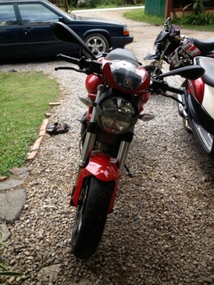 บรีส ไบค์ ช็อป//ขาย>>>DUCATI MONSTER 696<< ปี2010 สวยมากๆ