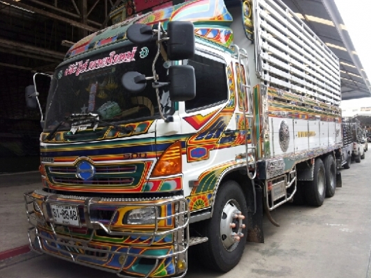 10ล้อเพลาเดียวHINOเมกก้า260HP