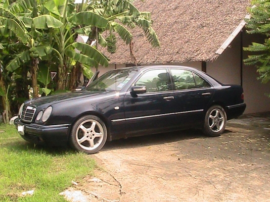 เบนซ์E230 ด่วนเจ้าของขายเอง