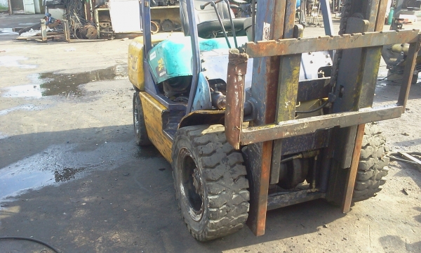 รถโฟล์คลิฟ 3.0 ตัน