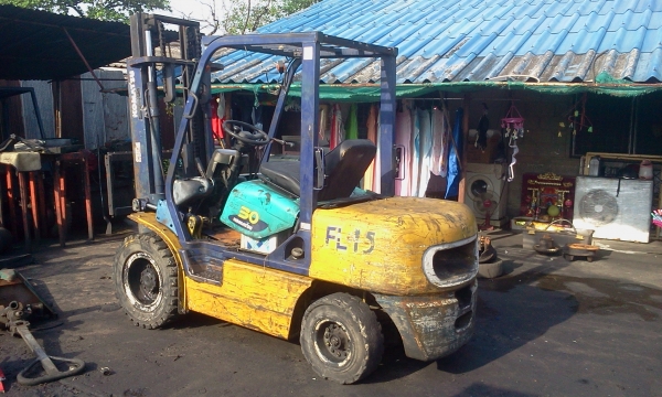 รถโฟล์คลิฟ 3.0 ตัน