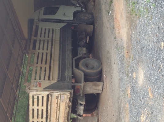 รถ6ล้อHino 500. 150hp สภาพสวยร้อมใช้งาน คัสซี. ดั้ม ช่วงล่างสวย ติดต่อต่อรองราคาได้ 080-1405528