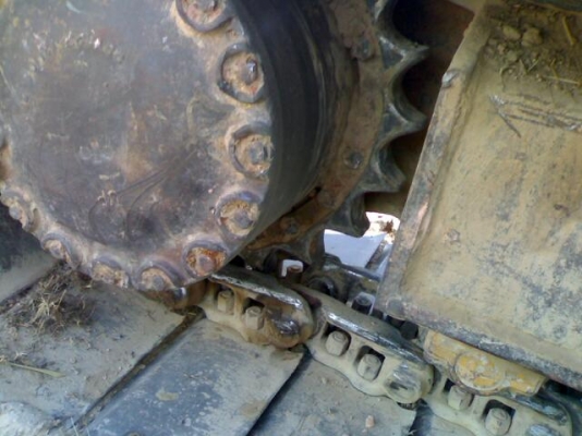 KOMATSU PC200 รุ่น6 เล่มทะเบียน56 ไฟฟ้ามี แอร์เย็น ซีเรียล 90700