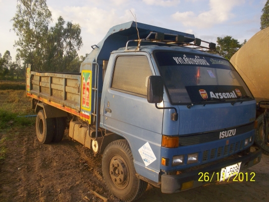 ขาย6ล้อดั๊ม   npr   เครื่อง   4be1พวงมาลัยเพาเวอร์