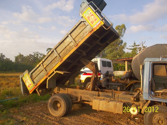 ขาย6ล้อดั๊ม   npr   เครื่อง   4be1พวงมาลัยเพาเวอร์