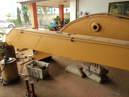 ขาย บูม อาร์ม พร้อมบุ๊งกี๋ CAT