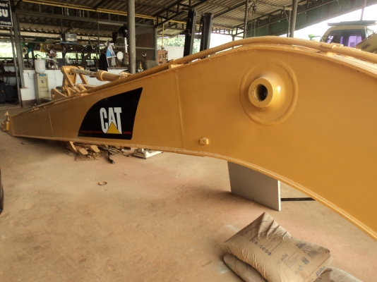 ขาย บูม อาร์ม พร้อมบุ๊งกี๋ CAT