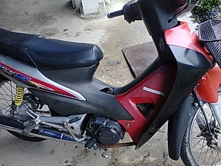 ขายเวฟ100 ไฟแนนท์ ล้ม เอกสารมีราคา  8000 บาท