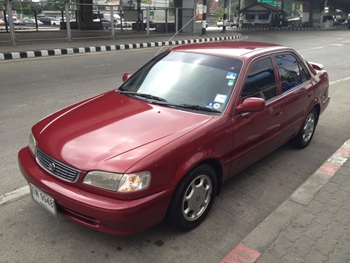 1999 TOYOTA, COROLLA 1.6 GXi โฉม hi torq เกียร์ออโต้ ราคา 178000 รถสวย AIRBAG ABS ประวัติดี ใช้น้อย เจ้าของใช้รักษา พร้อมใช้ สภาพดี
