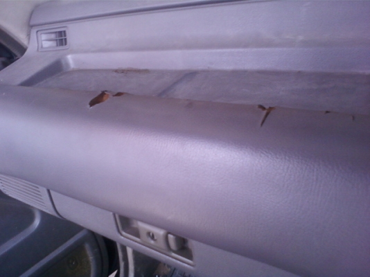 ต้องการขายรถกระบะถูก  ไม่ค่อยได้ใช้งานขายครับ แป๊ะยิ้ม มังกรทอง 2.5