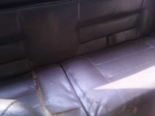 ต้องการขายรถกระบะถูก  ไม่ค่อยได้ใช้งานขายครับ แป๊ะยิ้ม มังกรทอง 2.5