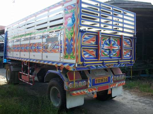 ขายลูกพ่วง สองเพลา  สภาพดี  กระบะอลูมิเนียม  ยาว  6.20  เมตร  ยางใหม่