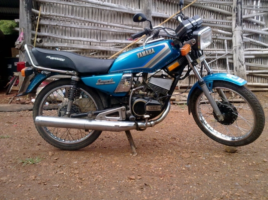 ขายมอเตอร์ไซด์ YAMAHA ConCorde รถบ้านสภาพเดิม เครื่องดี  มีเล่มทะเบียนพร้อมชุดโอนครบ  พร้อมใช้งาน ราคาโทรถามครับ ต่อรองกันได้