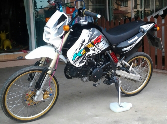 ขายKSR ล้อ17 did เครืองเงียบ สีสวย ศูนตรง สภาพตามรูปสนใจติดต่อได้คับ ขายKSR ล้อ17 did เครืองเงียบ สีสวย ศูนตรง สภาพตามรูปสนใจติดต่อได้คับ