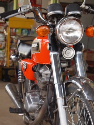 ขายรถ Honda CG125cc. รุ่นดิสหน้า  (หายากน่าสะสม) เดิมๆ มีทะเบียนพร้อมโอน