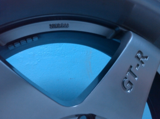 ขายแม็กซ์ ขอบ20 พร้อมยาง ยกชุด 23000 ขายทิ้งครับ