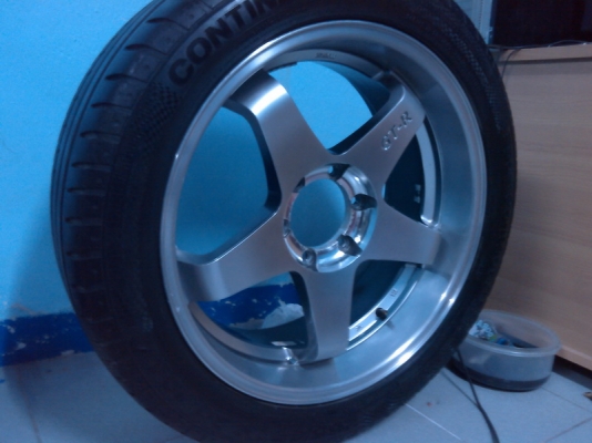 ขายแม็กซ์ ขอบ20 พร้อมยาง ยกชุด 23000 ขายทิ้งครับ