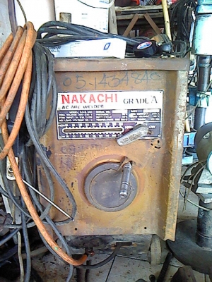 ตู้เชื่อม ญี่ปุ่น NAKACHI  300  แอมป์ เชื่อมดีไม่มีสะดุด  9,000