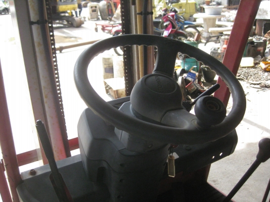 ขายรถยกFORKLIFT TOYOTA 403FG9 E.5K  0.9TONพร้อมใช้งาน