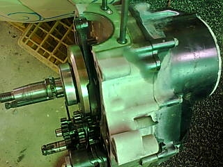 ขายชุดฝั่งคลัช เกียร ข้อเหวี่ยง สวย 2500 บาท