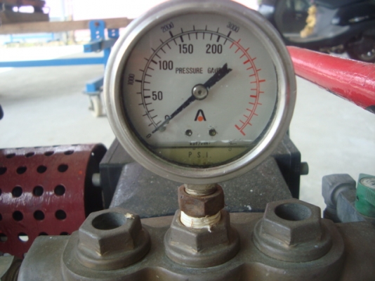 เครื่่องฉีดน้ำเเรง(เก่าญี่ปุ่น) เครื่่องฉีดน้ำเเรง(เก่าญี่ปุ่น)