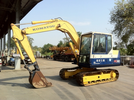 ขาย PC60-6 เก่าญี่ปุ่น นำเข้าเองมีเอกสารยืนยัน ราคาไม่แพง