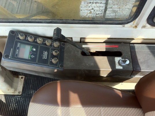 ขาย PC60-6 เก่าญี่ปุ่น นำเข้าเองมีเอกสารยืนยัน ราคาไม่แพง