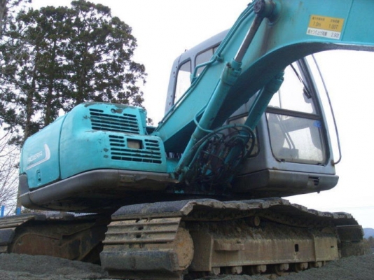 ขายแบคโฮ SK100-3 นำเข้าจากนอก  สภาพดีพร้อมใช้งานสนใจโทรหาเจี๊ยบเลยค่ะ  087-3310254  ค่ะ