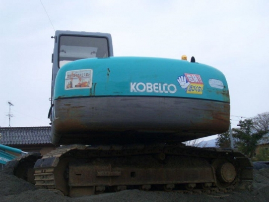 ขายแบคโฮ SK100-3 นำเข้าจากนอก  สภาพดีพร้อมใช้งานสนใจโทรหาเจี๊ยบเลยค่ะ  087-3310254  ค่ะ