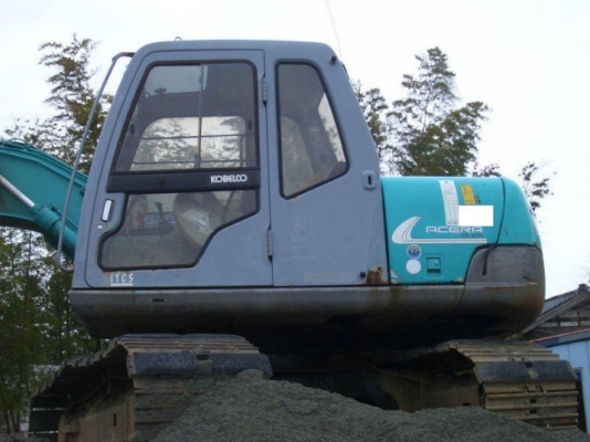 ขายแบคโฮ SK100-3 นำเข้าจากนอก  สภาพดีพร้อมใช้งานสนใจโทรหาเจี๊ยบเลยค่ะ  087-3310254  ค่ะ